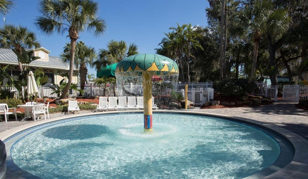 Tropical Palms Premium Two-Bedroom Loft Cottage 77 Orlando Extérieur photo